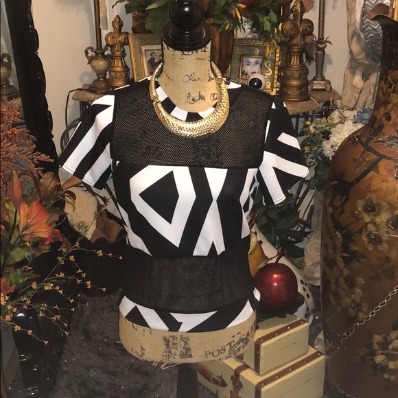 Top - Picture 2 of 8